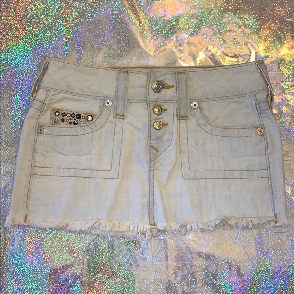 🌻True Religion sunbleached denim mini skirt🌻